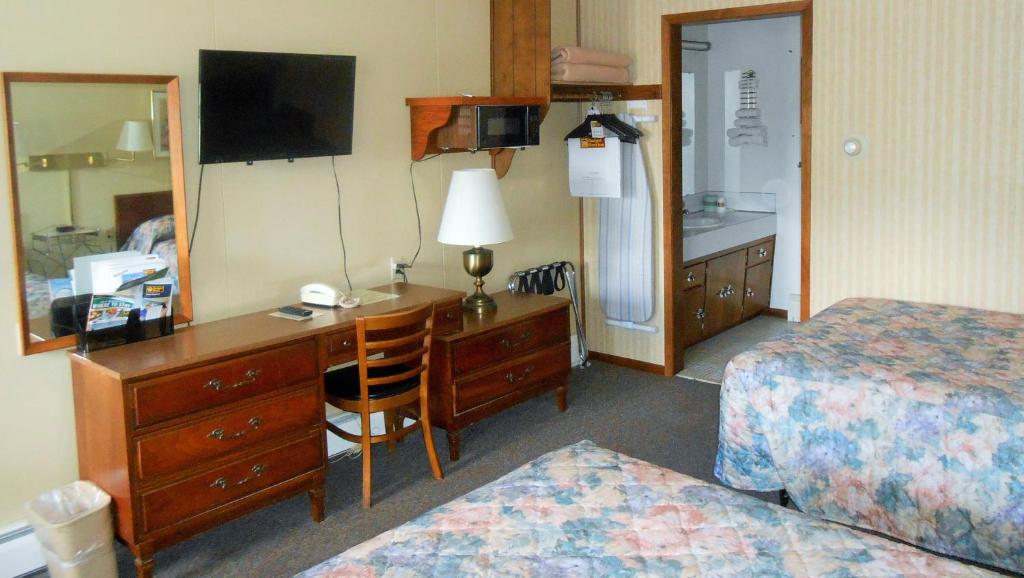 Budget Inn - Long Prairie image 8
